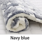 🐾 Flannel Pet Sleeping Mat – Soft Winter Dog & Cat Bed