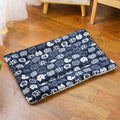 🐾 Flannel Pet Sleeping Mat – Soft Winter Dog & Cat Bed