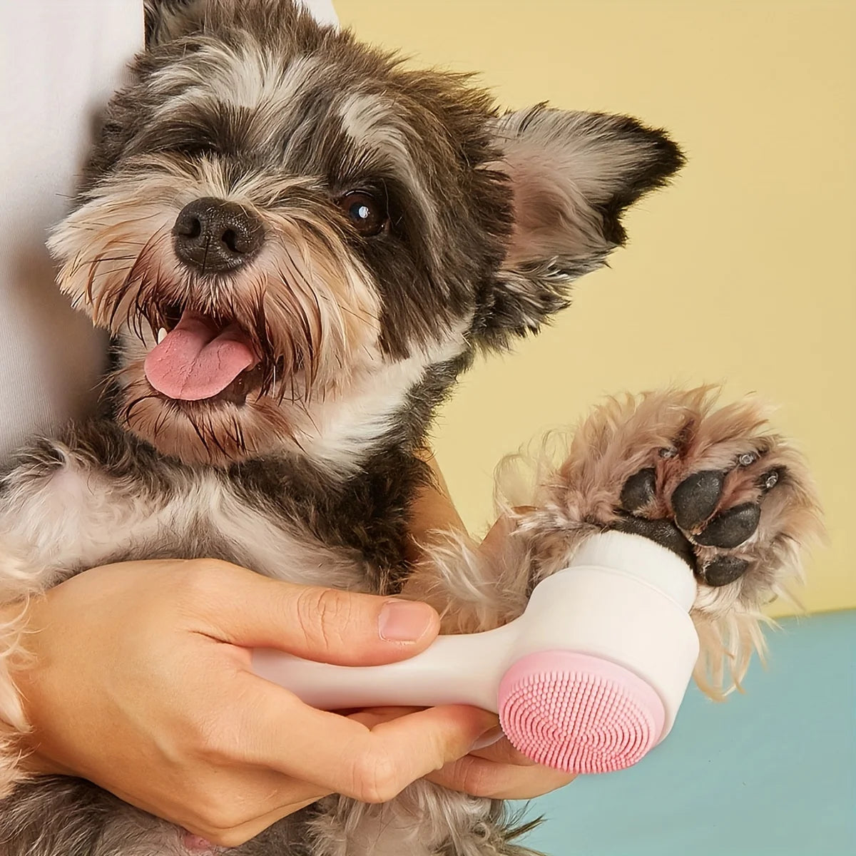 🐾 Silicone Pet Paw Cleaner & Massage Brush – Dual-Sided Dog Grooming Tool