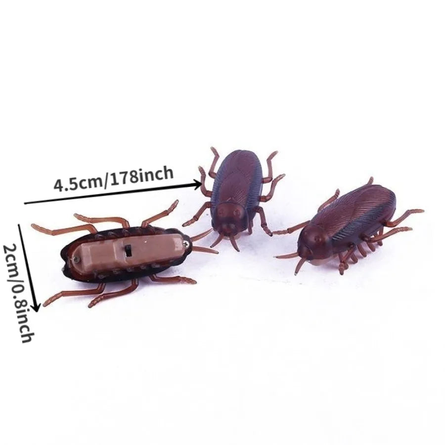 Funny Simulation Cockroach Pet Toy for Cats & Dogs 🐾
