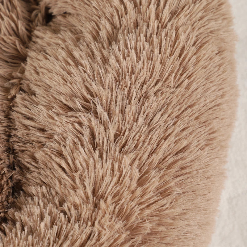 🐾 Fluffy Winter Dog Bed – Warm & Cozy Pet Sofa